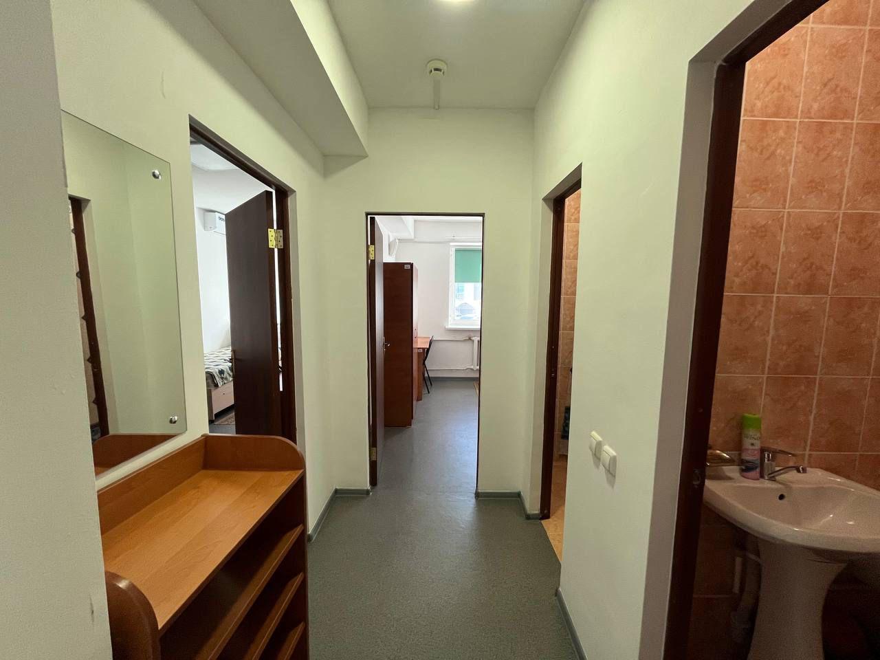 Two-room suite (Block)