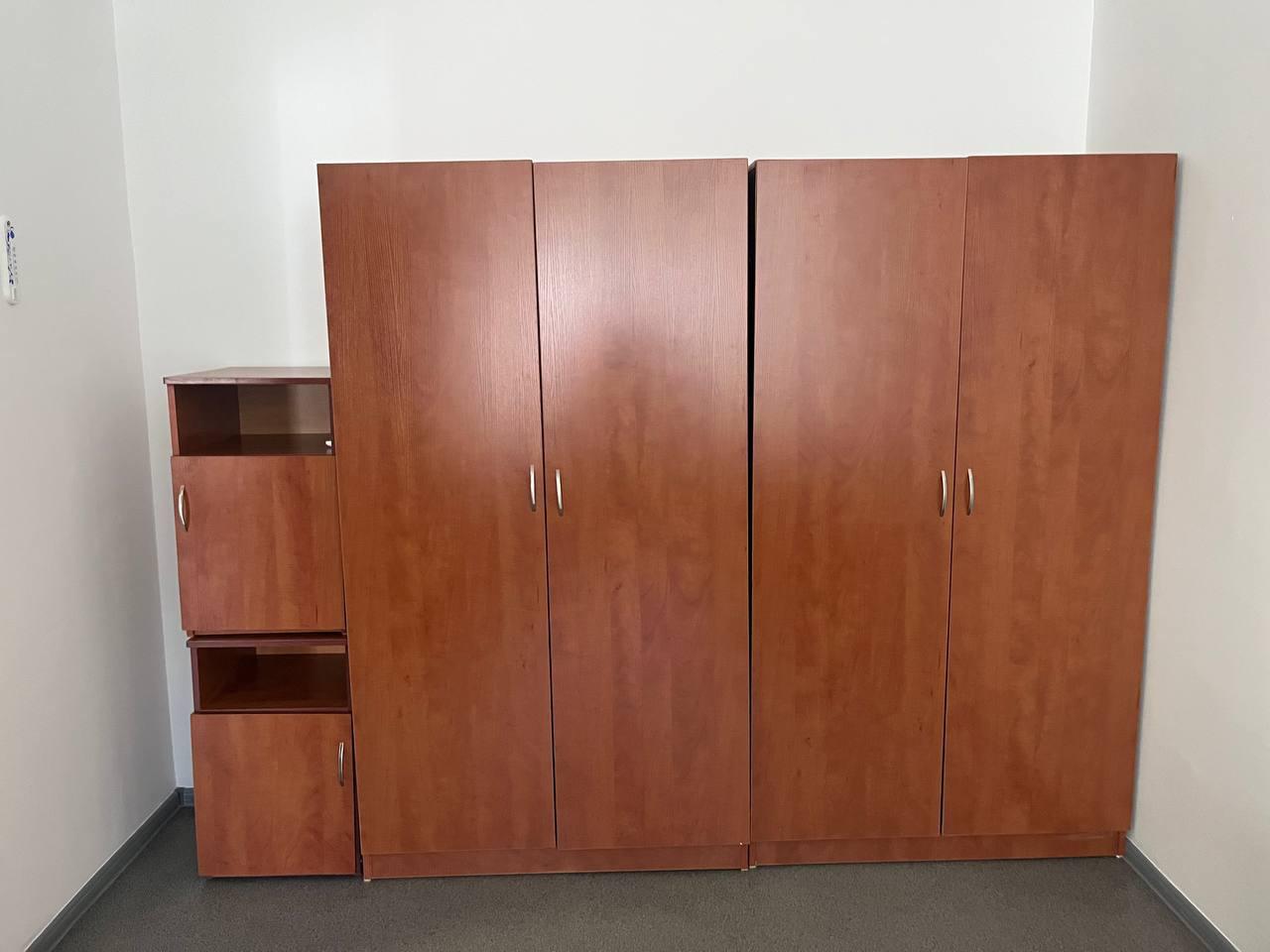 Suite bathroom